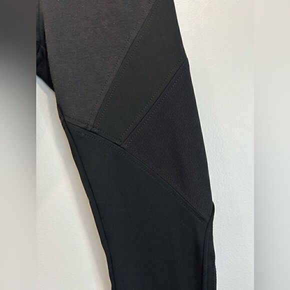 BCBGMaxAzria Black Moto Leggings - Picture 4 of 10